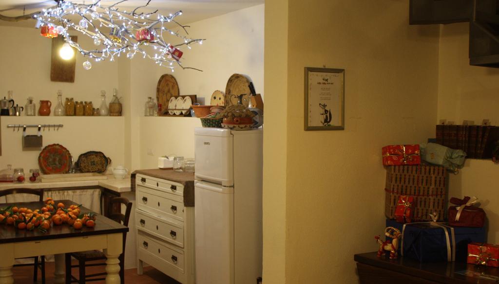 Il Lupo Rosso Bed & Breakfast Santu Lussurgiu Eksteriør bilde