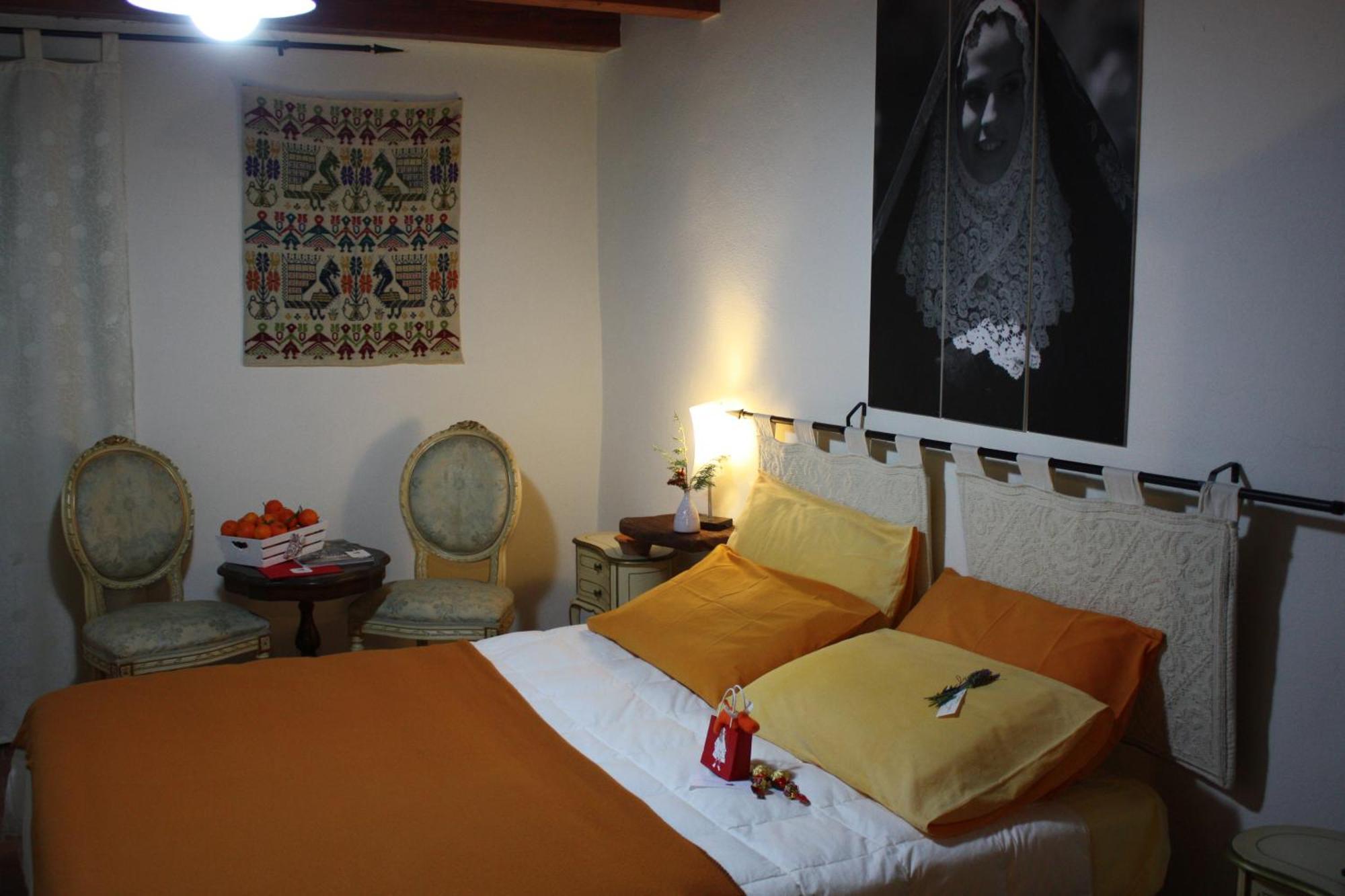 Il Lupo Rosso Bed & Breakfast Santu Lussurgiu Eksteriør bilde